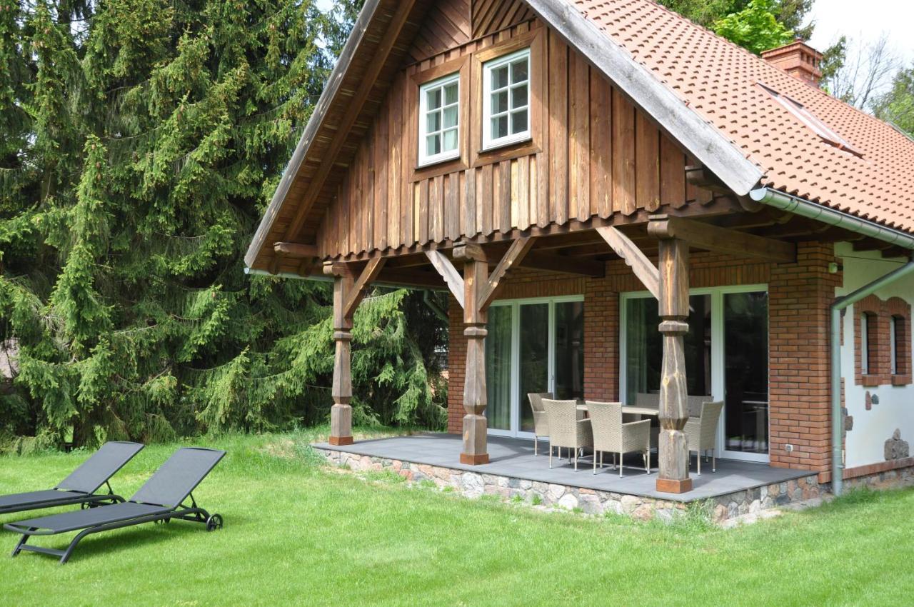 Monte Carvick Nad Jeziorem Seksty Karwik Exterior photo